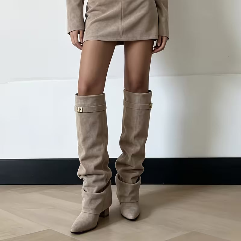 WOMEN TRENDY BOOTS